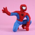 peluche de spiderman pequeño