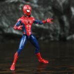 figura spiderman articulada